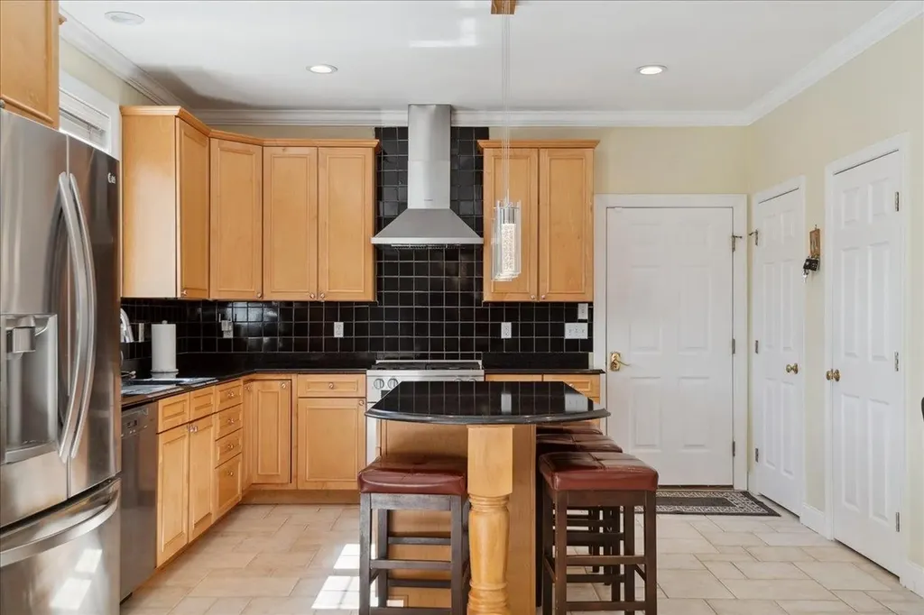 79 Butler Drive South Burlington VT 05403