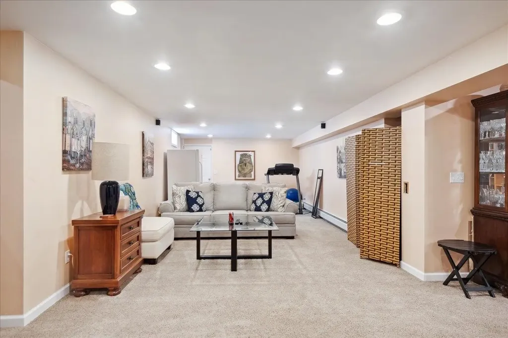 79 Butler Drive South Burlington VT 05403