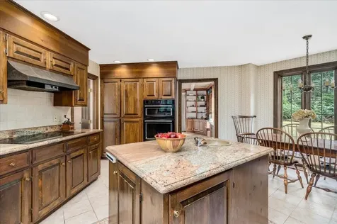 3 Carol Ann Lane Amherst NH 03031