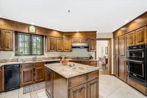 3 Carol Ann Lane Amherst NH 03031