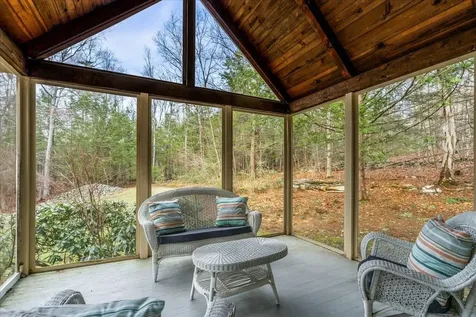 3 Carol Ann Lane Amherst NH 03031