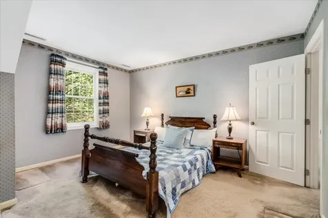3 Carol Ann Lane Amherst NH 03031