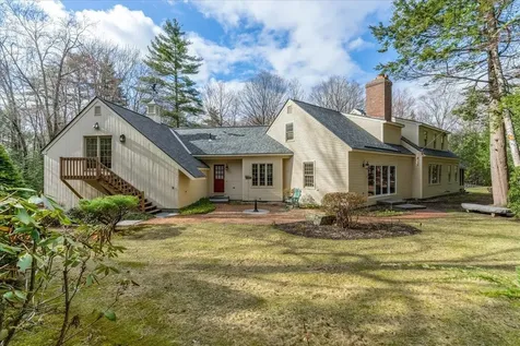 3 Carol Ann Lane Amherst NH 03031