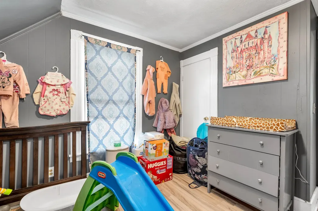 296 Bartlett Street Manchester NH 03102