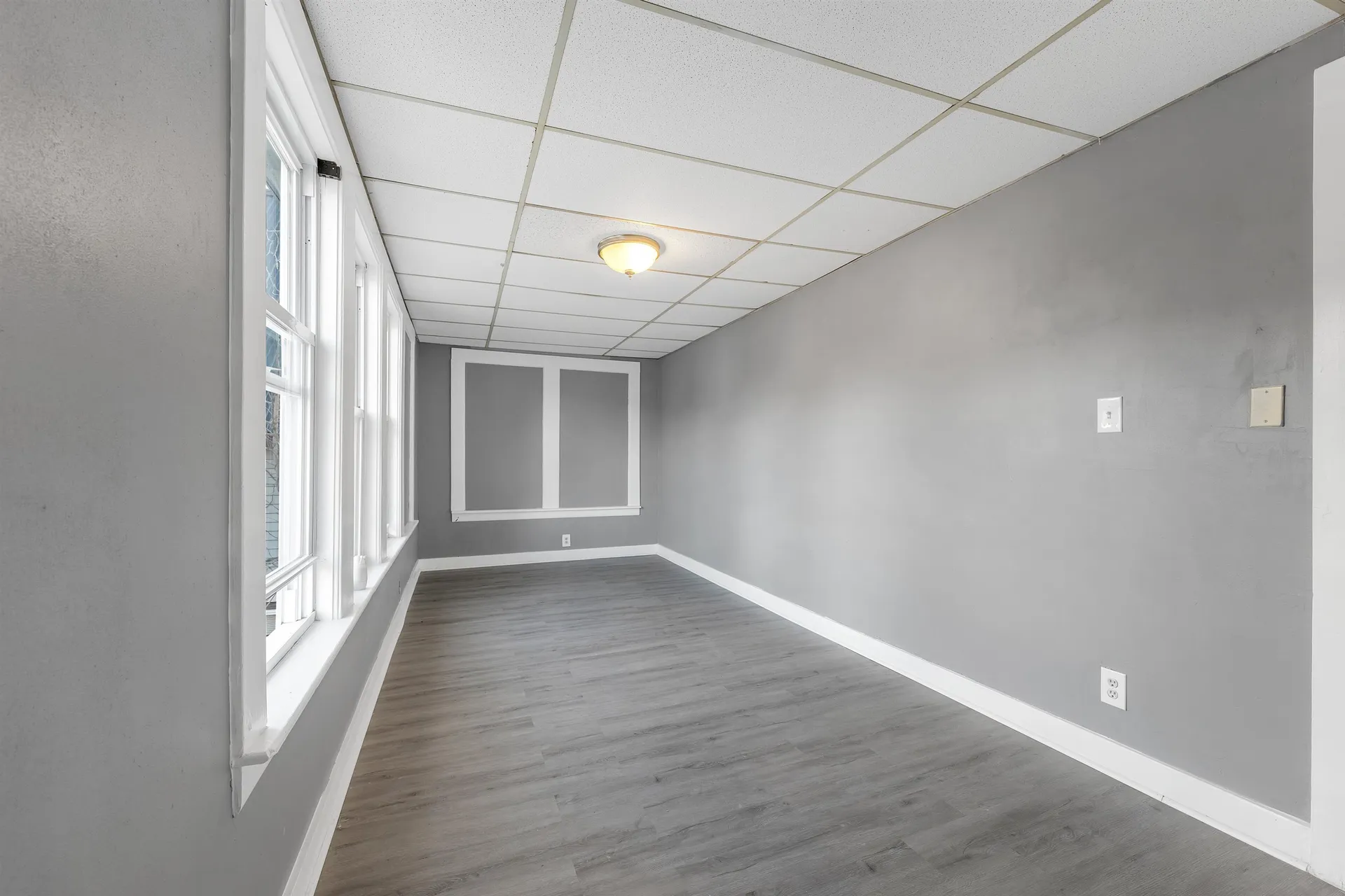 296 Bartlett Street Manchester NH 03102