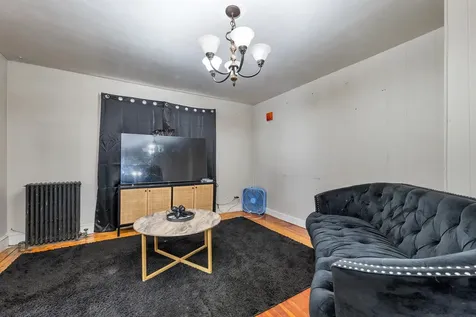 296 Bartlett Street Manchester NH 03102