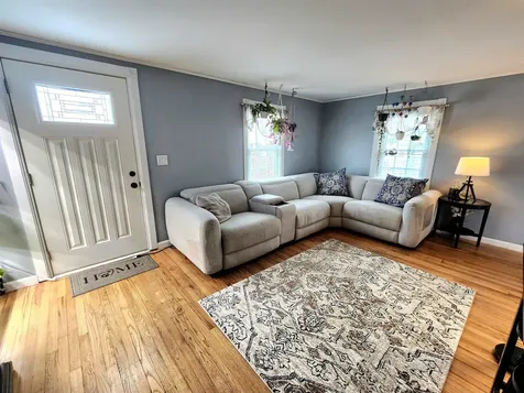 11 Lyons Street Rochester NH 03867