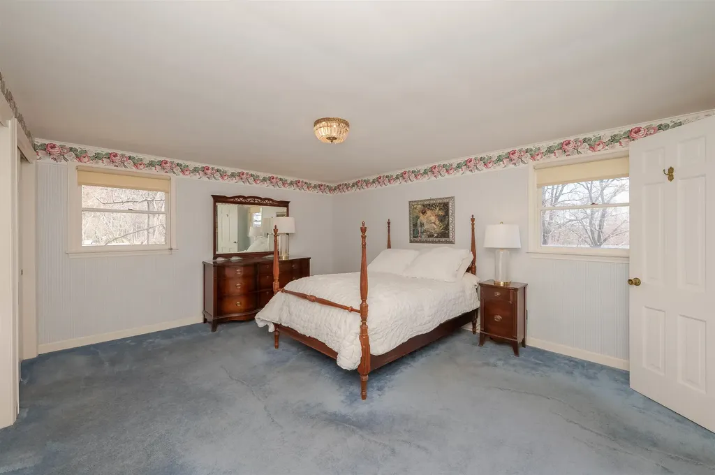 24 Hillcrest Drive Dover NH 03820