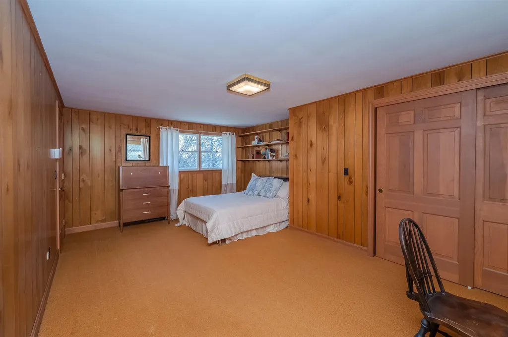 24 Hillcrest Drive Dover NH 03820
