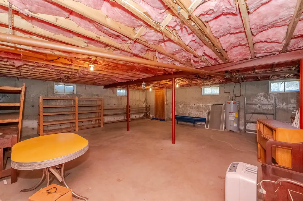 24 Hillcrest Drive Dover NH 03820