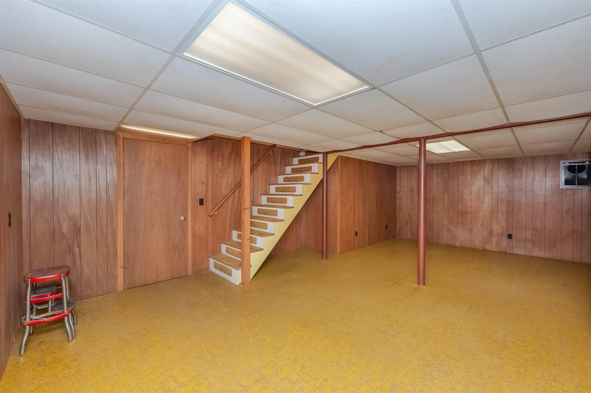 24 Hillcrest Drive Dover NH 03820