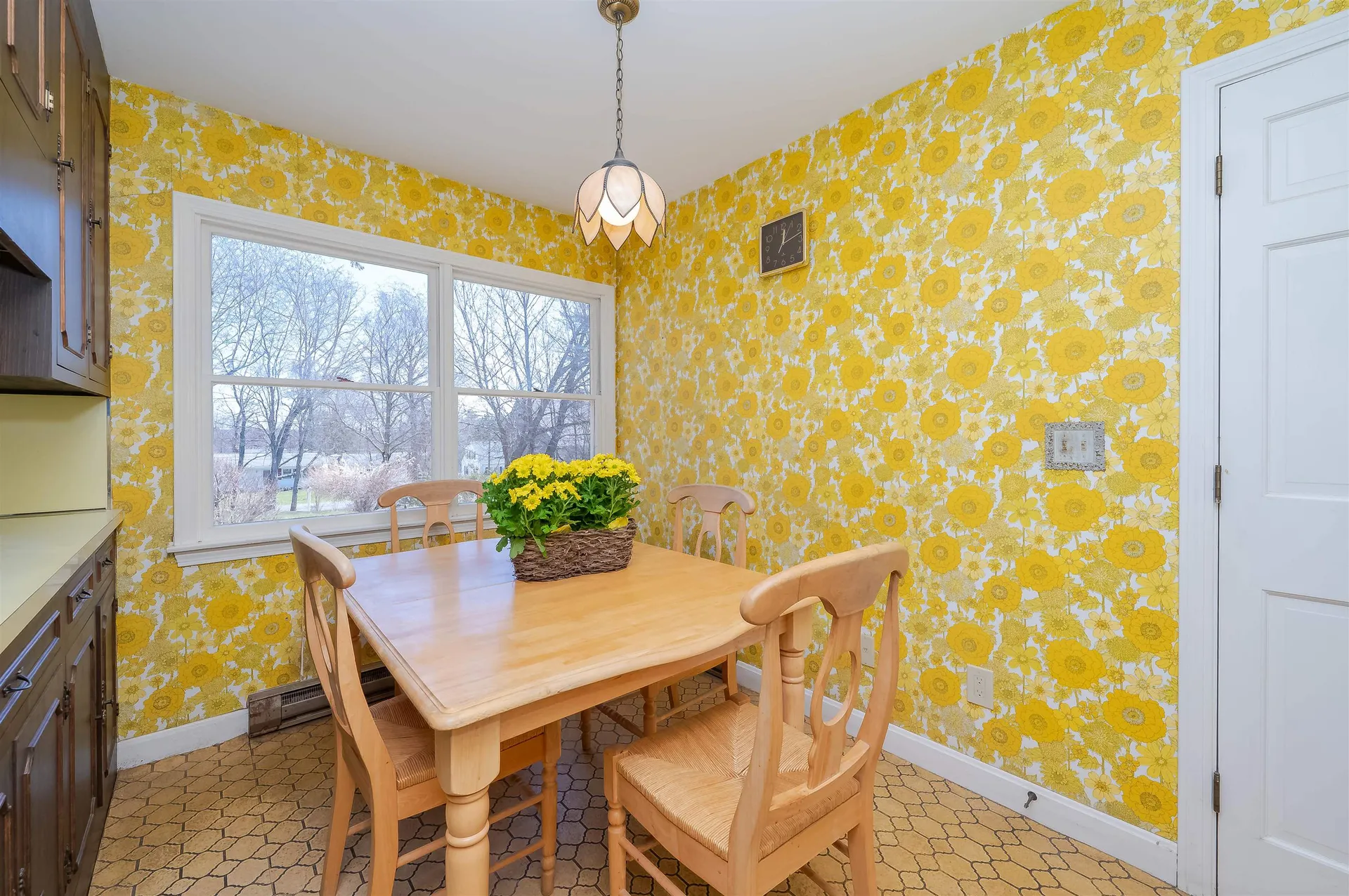 24 Hillcrest Drive Dover NH 03820