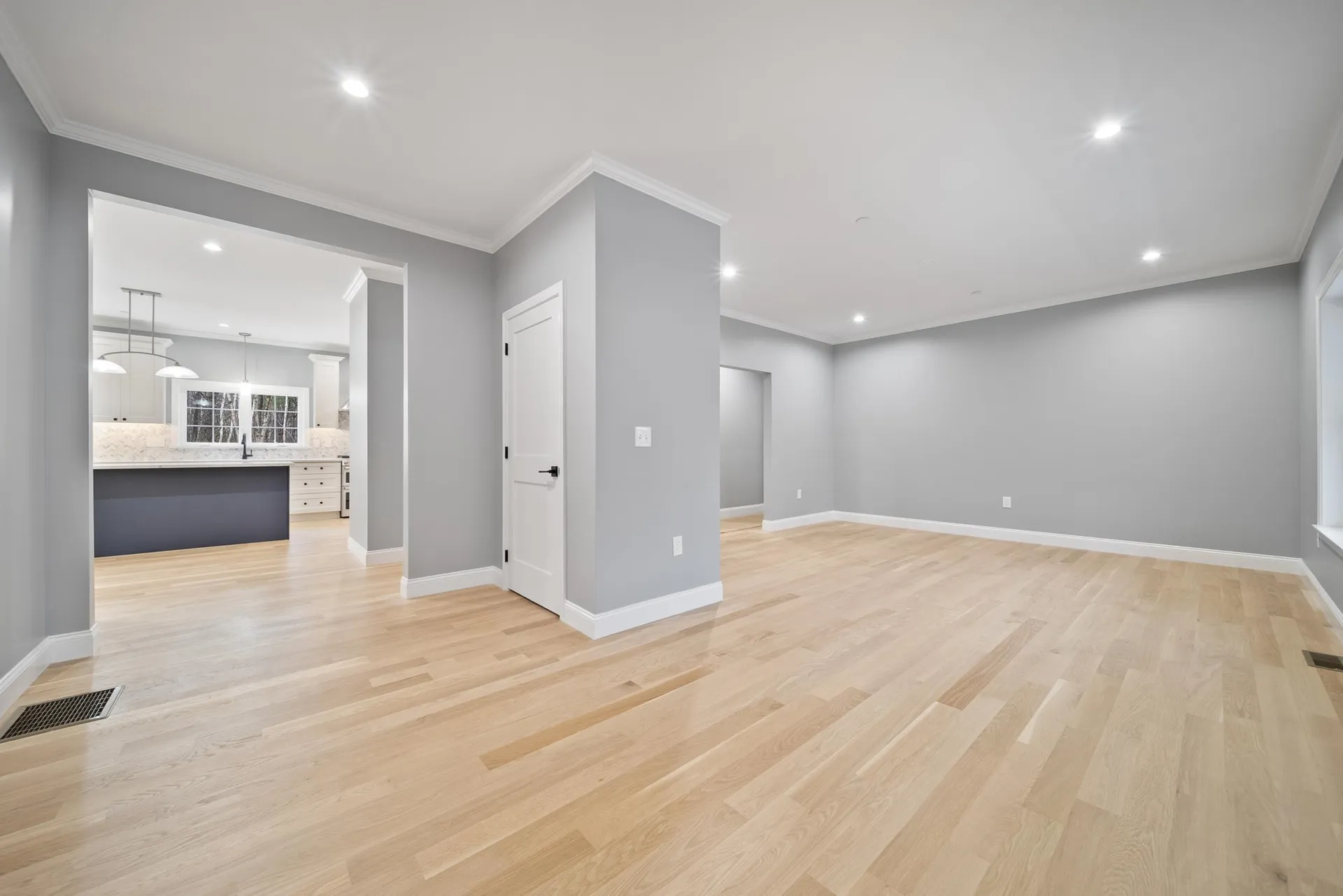 39 Mill Road Derry NH 03038