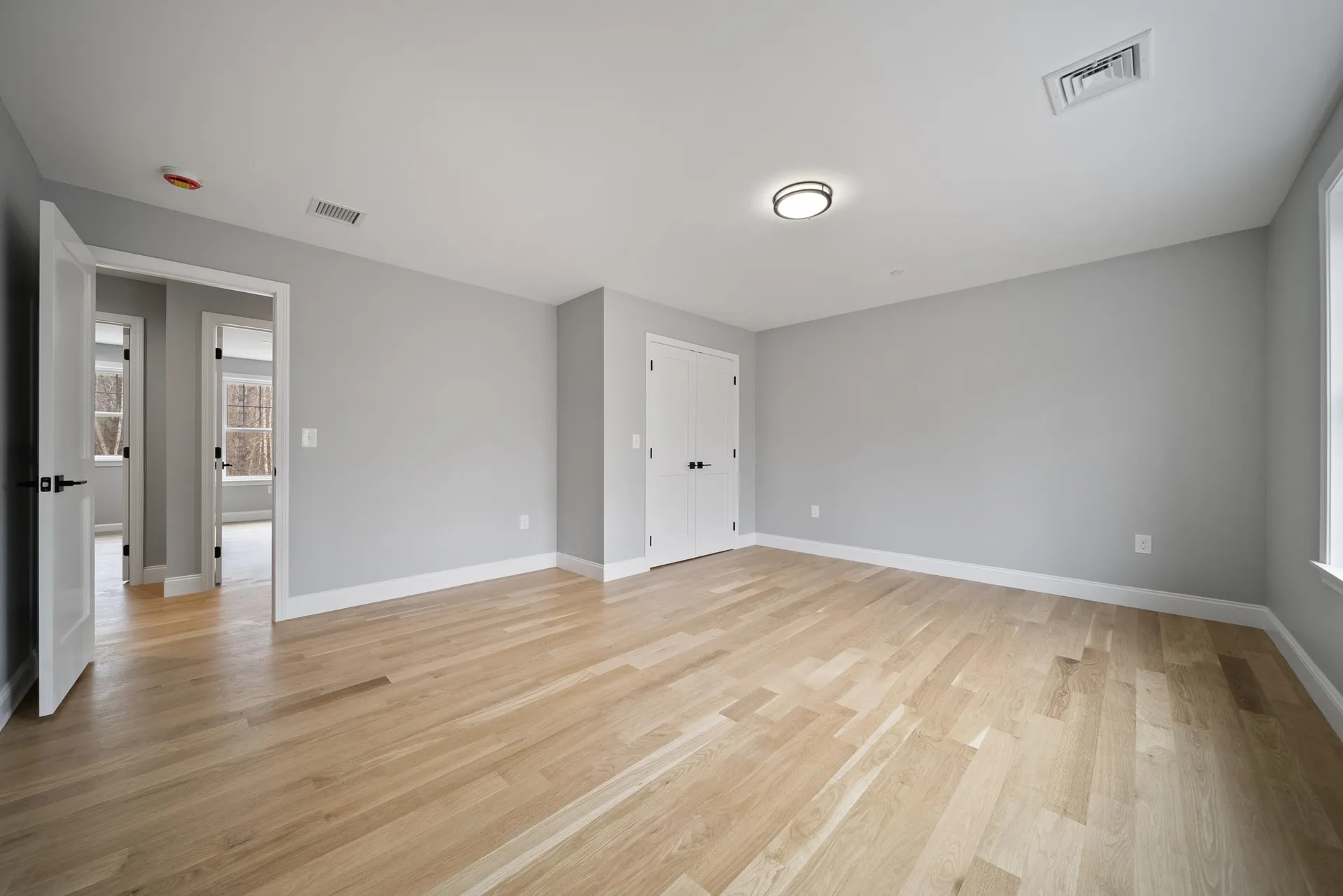 39 Mill Road Derry NH 03038