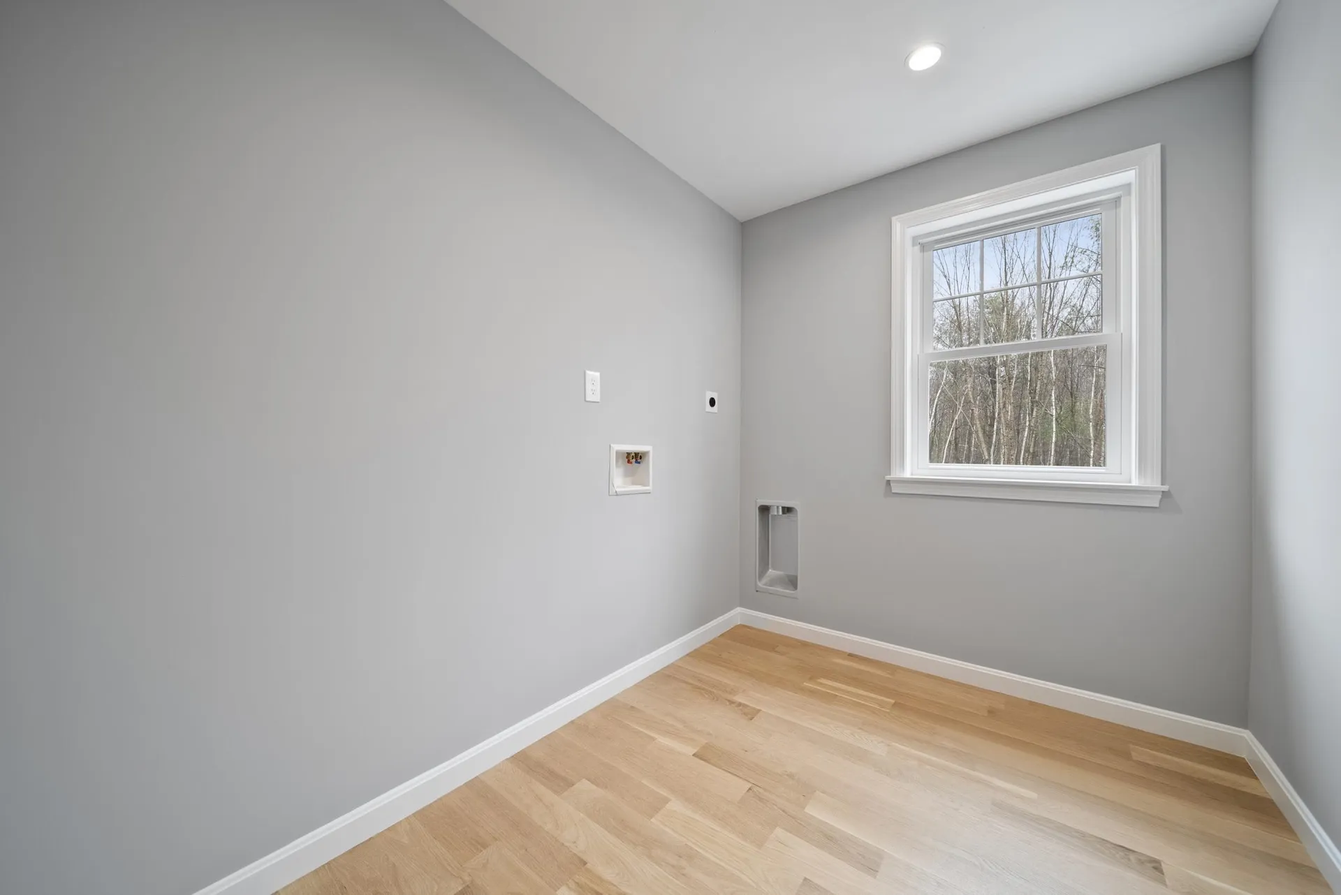 39 Mill Road Derry NH 03038