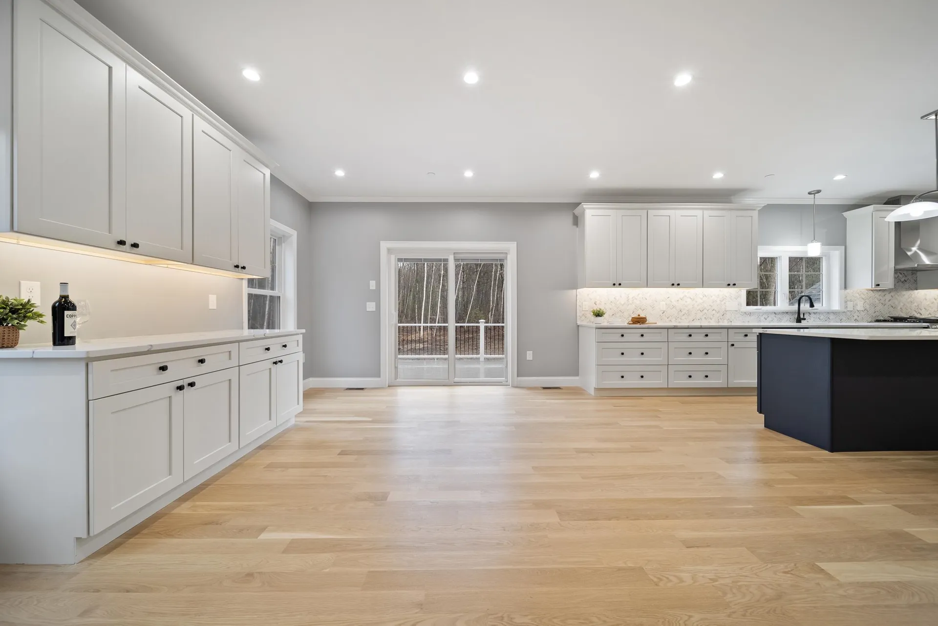 39 Mill Road Derry NH 03038