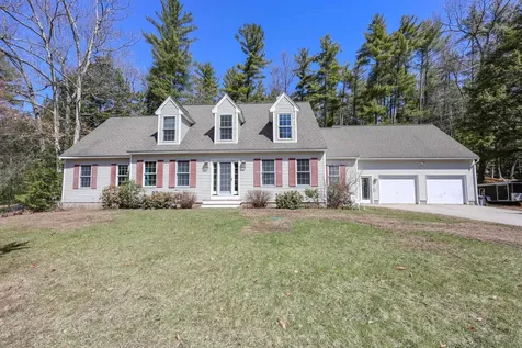 29 Trombly Terrace Milford NH 03055
