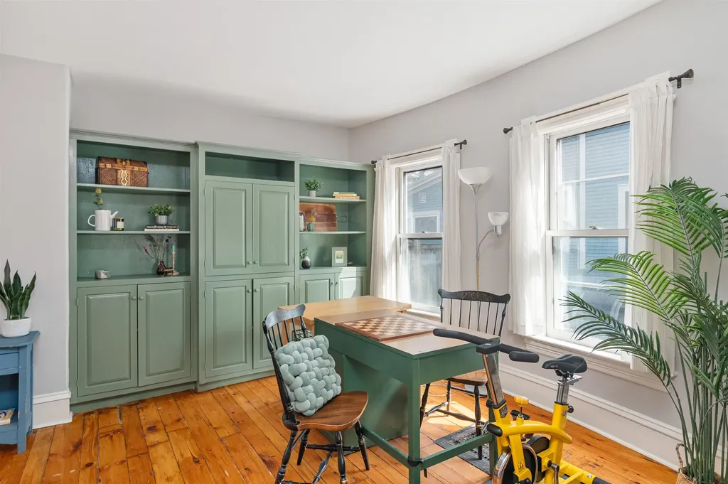 32 Booth Street Burlington VT 05401-8505