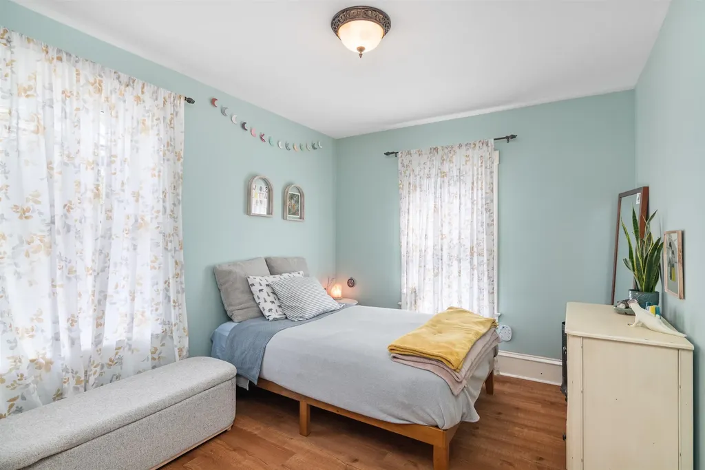 32 Booth Street Burlington VT 05401-8505