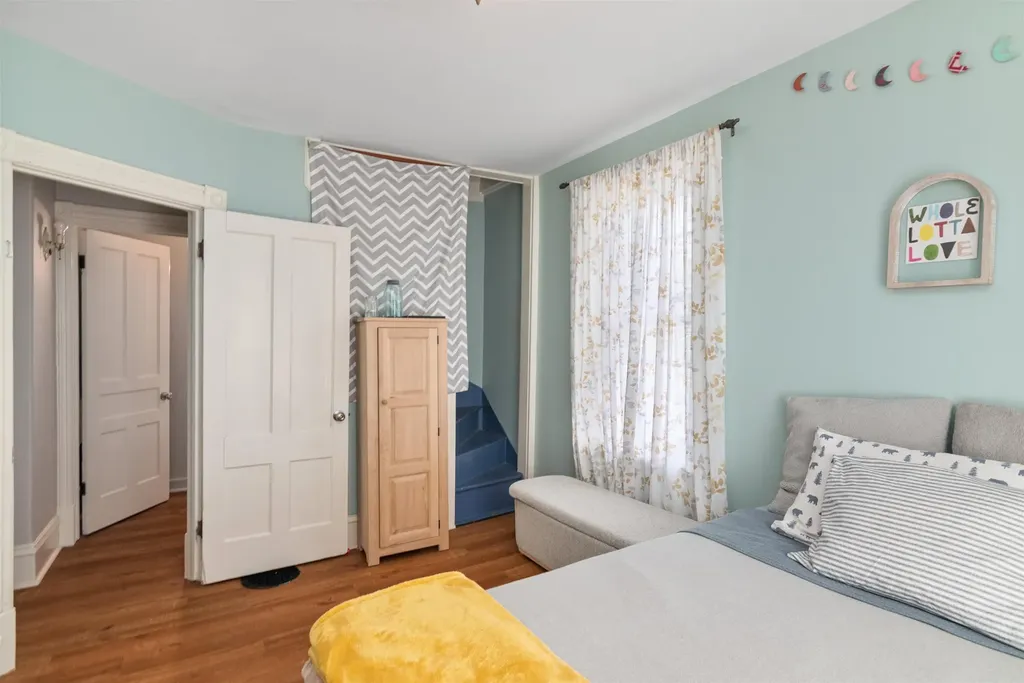 32 Booth Street Burlington VT 05401-8505