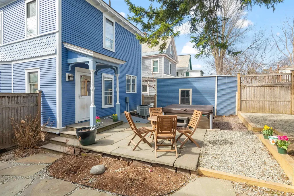 32 Booth Street Burlington VT 05401-8505