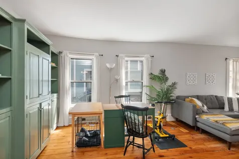 32 Booth Street Burlington VT 05401-8505