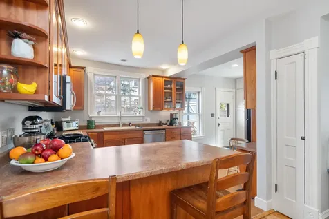 32 Booth Street Burlington VT 05401-8505