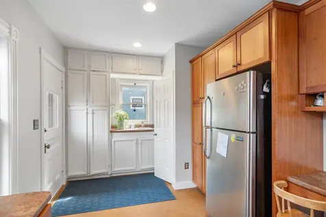 32 Booth Street Burlington VT 05401-8505