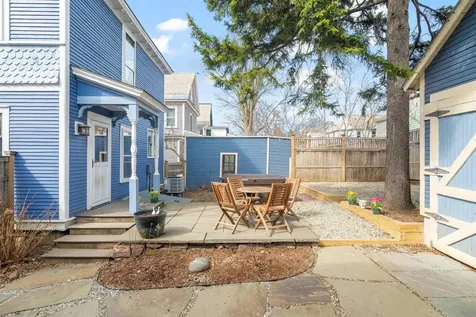 32 Booth Street Burlington VT 05401-8505