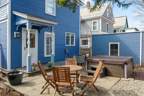 32 Booth Street Burlington VT 05401-8505