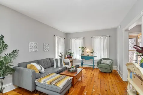 32 Booth Street Burlington VT 05401-8505