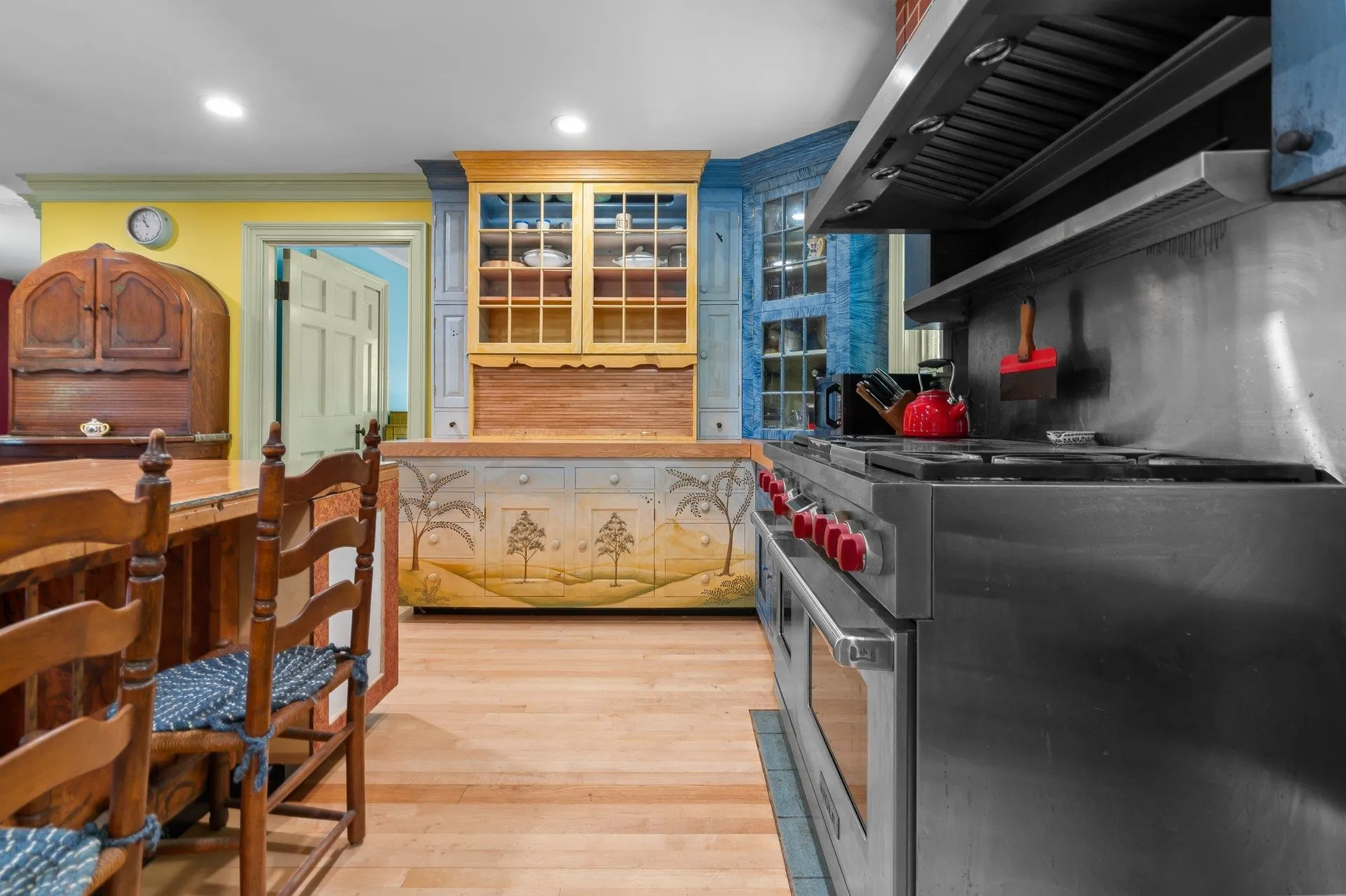 581 Isaac Frye Highway Wilton NH 03086