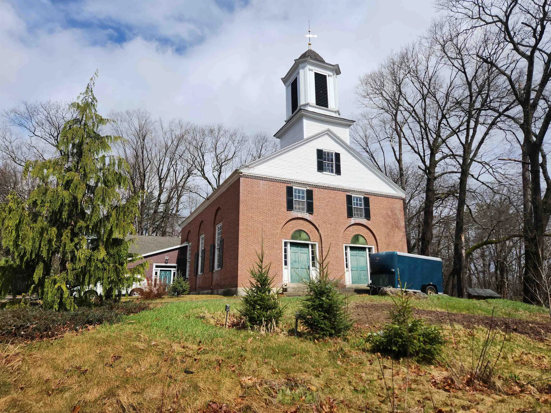 581 Isaac Frye Highway Wilton NH 03086
