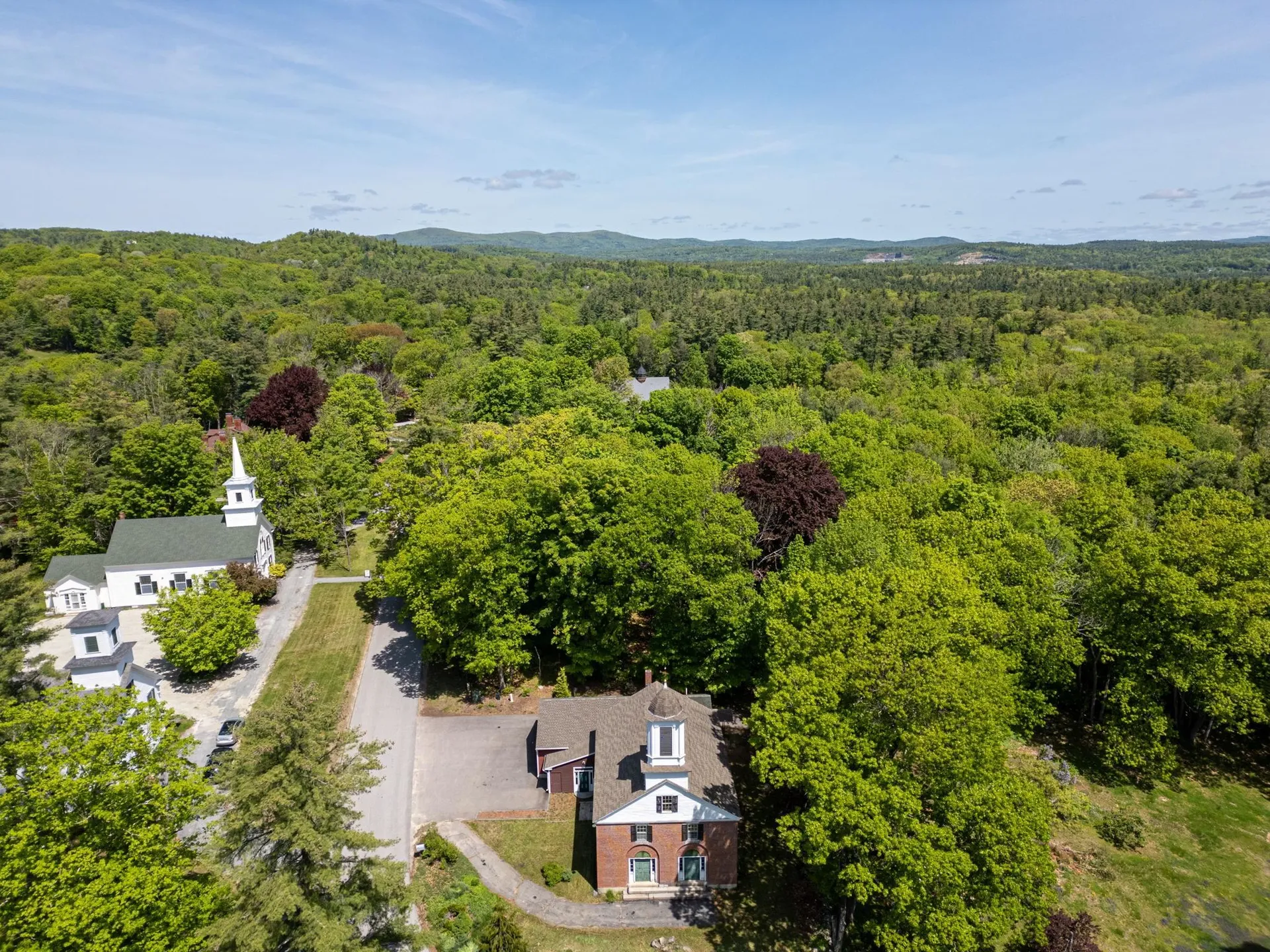 581 Isaac Frye Highway Wilton NH 03086