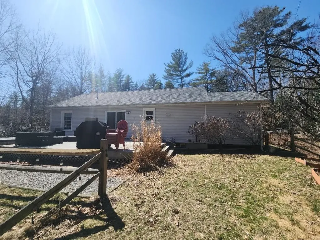 600 Deer Meadow Road Webster NH 03303
