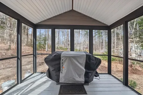 12 Brookwood Drive Ossipee NH 03864