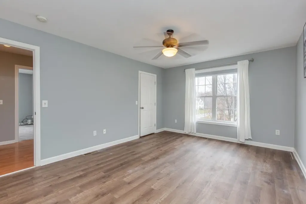 11 Drew Woods Drive Derry NH 03038