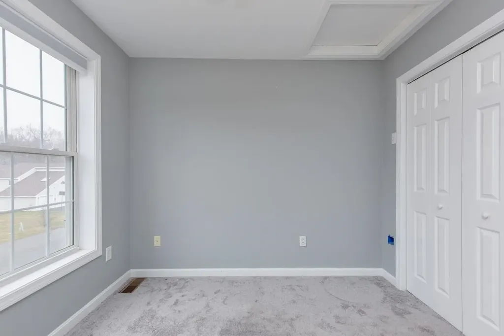 11 Drew Woods Drive Derry NH 03038