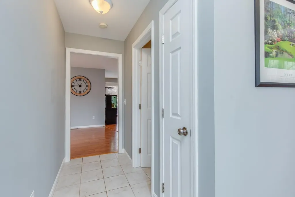 11 Drew Woods Drive Derry NH 03038