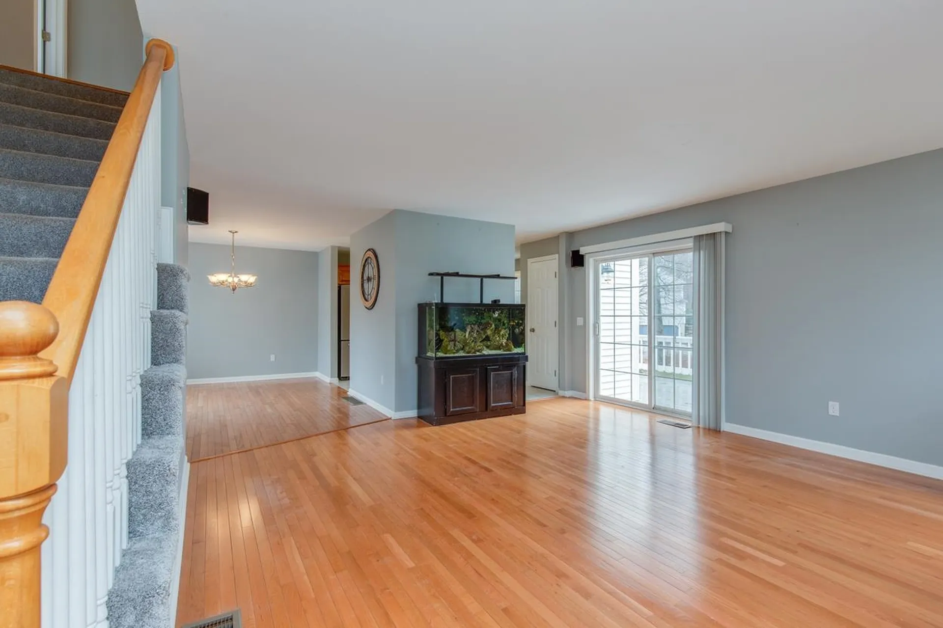 11 Drew Woods Drive Derry NH 03038