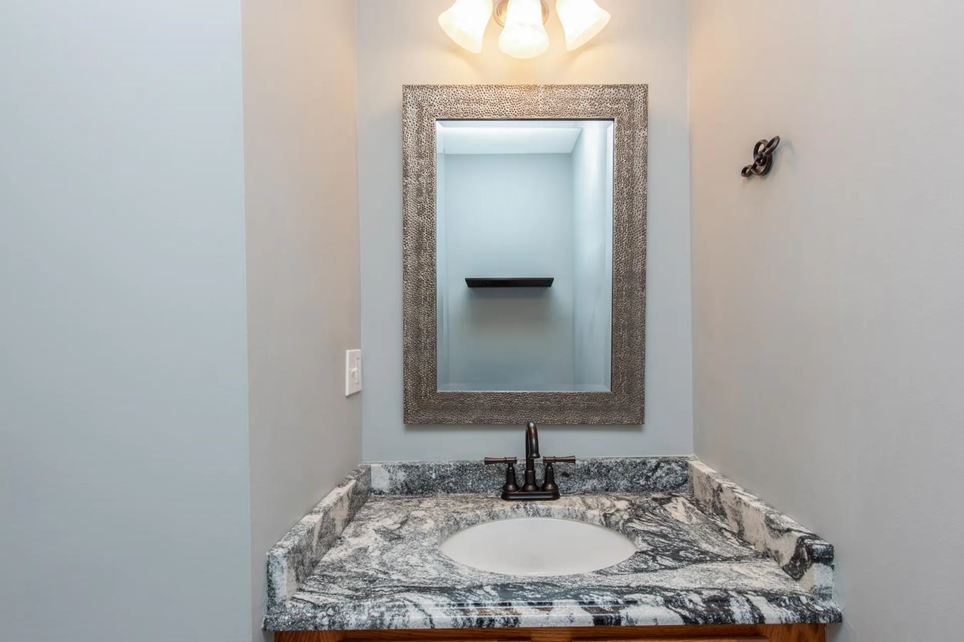 11 Drew Woods Drive Derry NH 03038