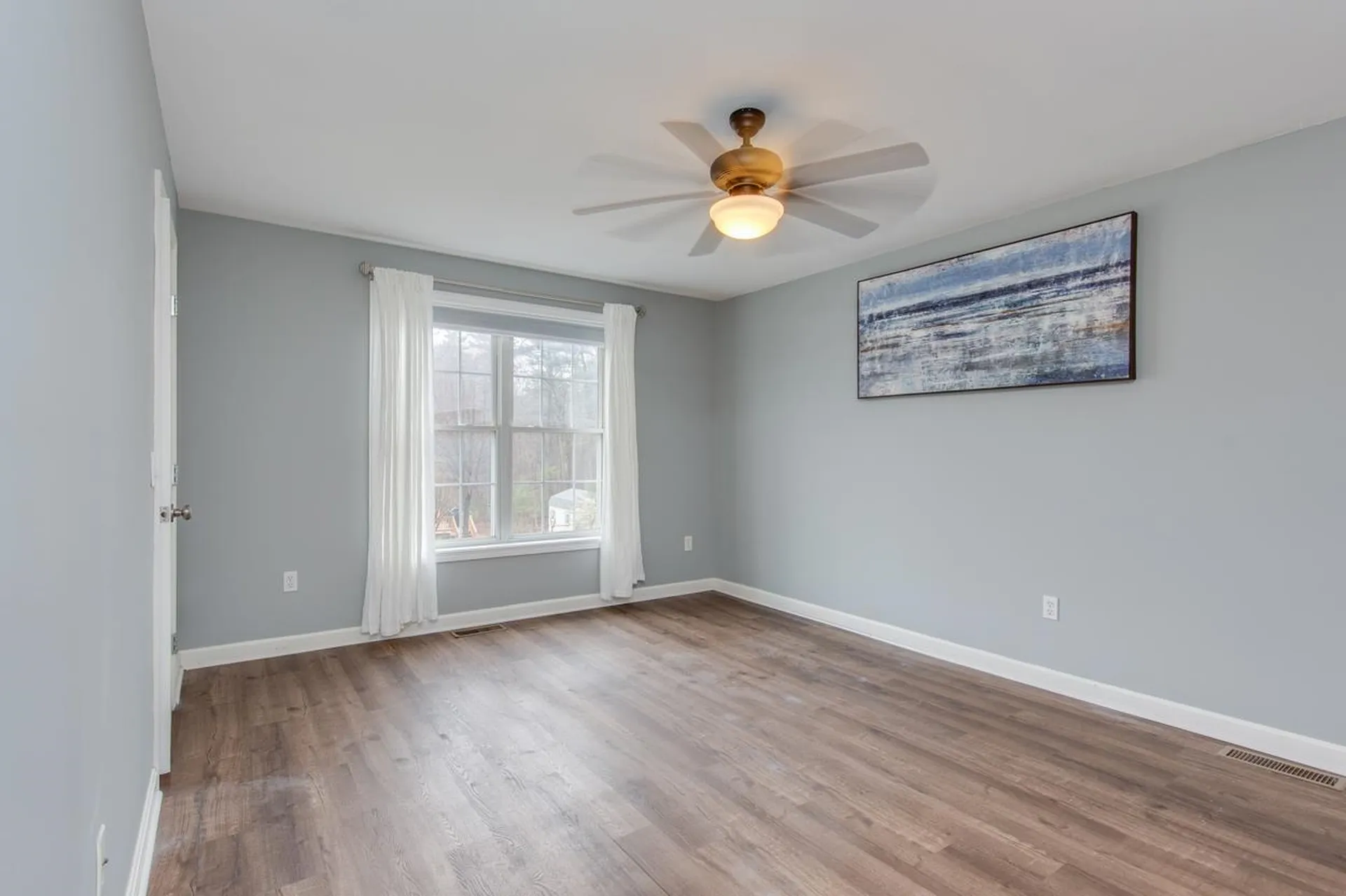 11 Drew Woods Drive Derry NH 03038