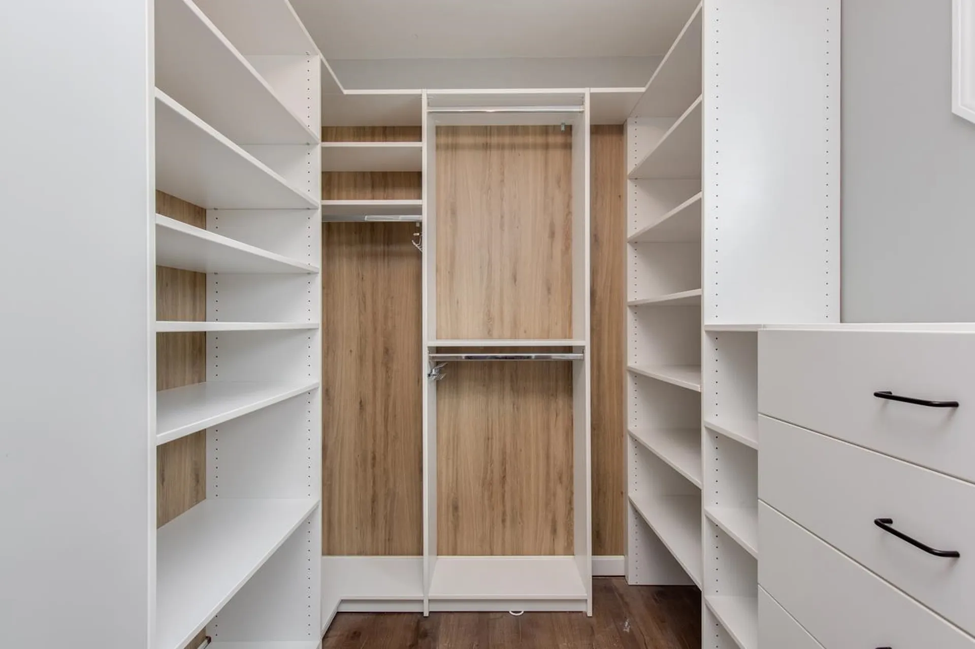 11 Drew Woods Drive Derry NH 03038