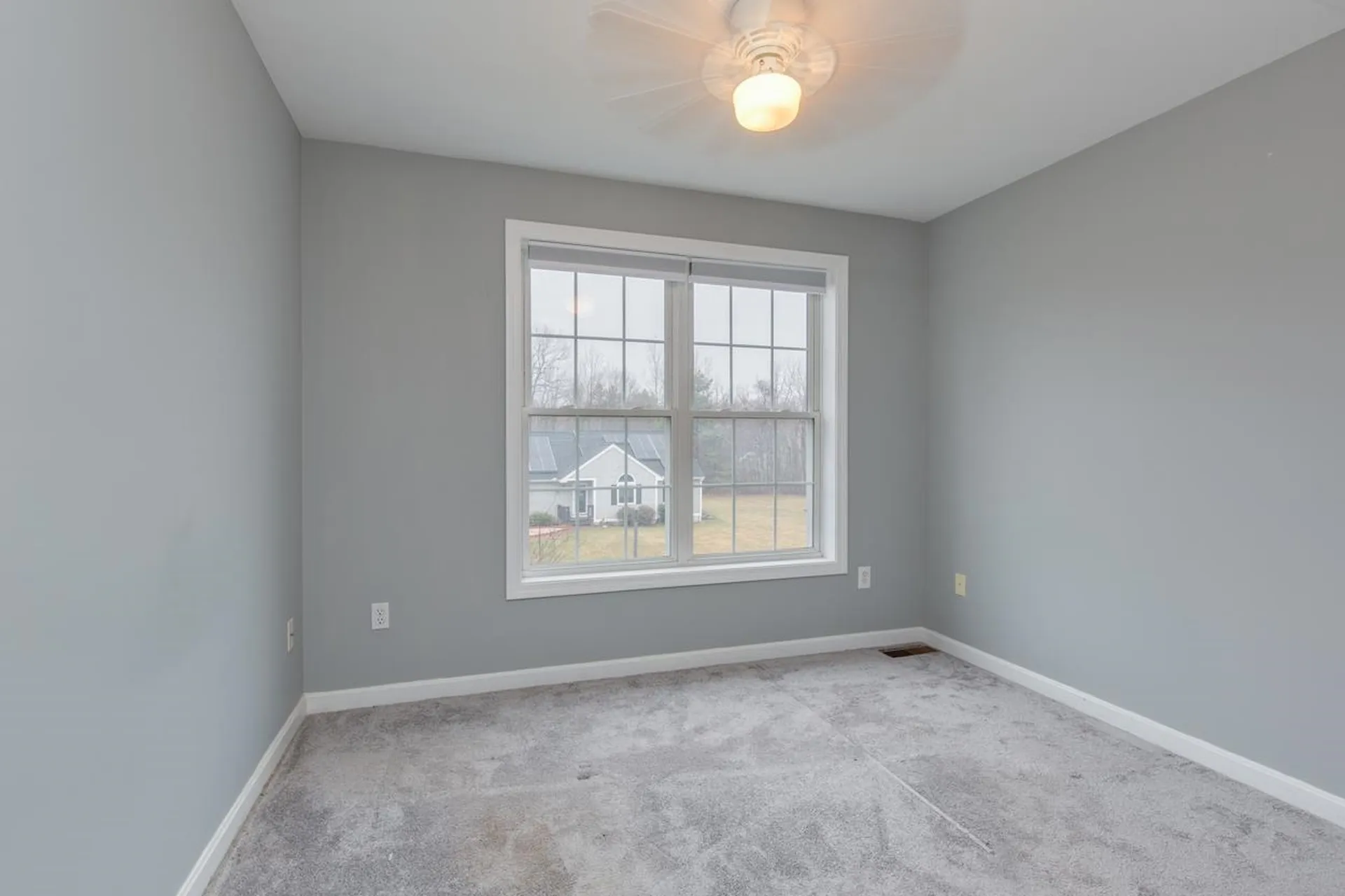 11 Drew Woods Drive Derry NH 03038