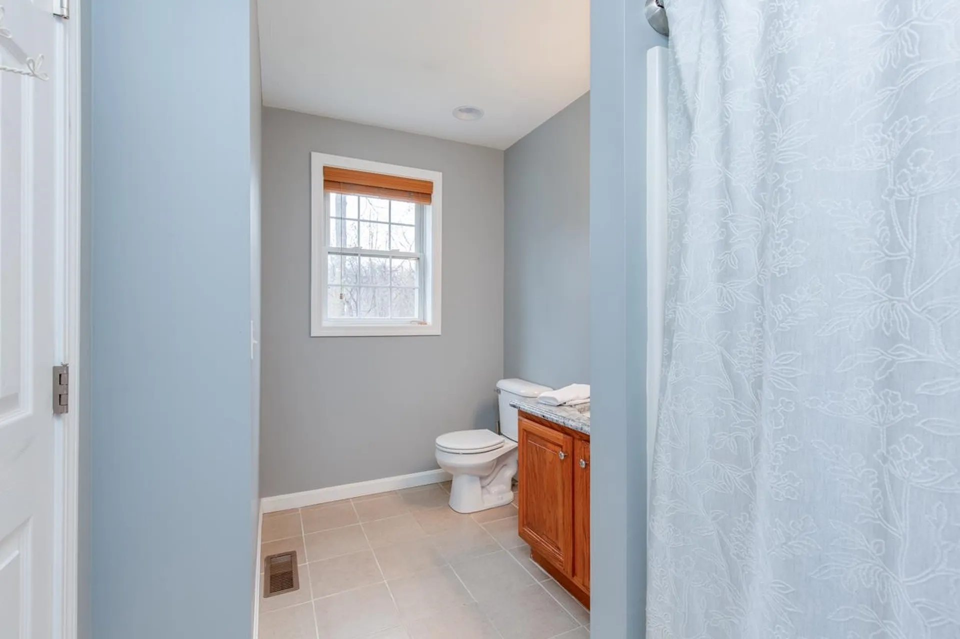 11 Drew Woods Drive Derry NH 03038