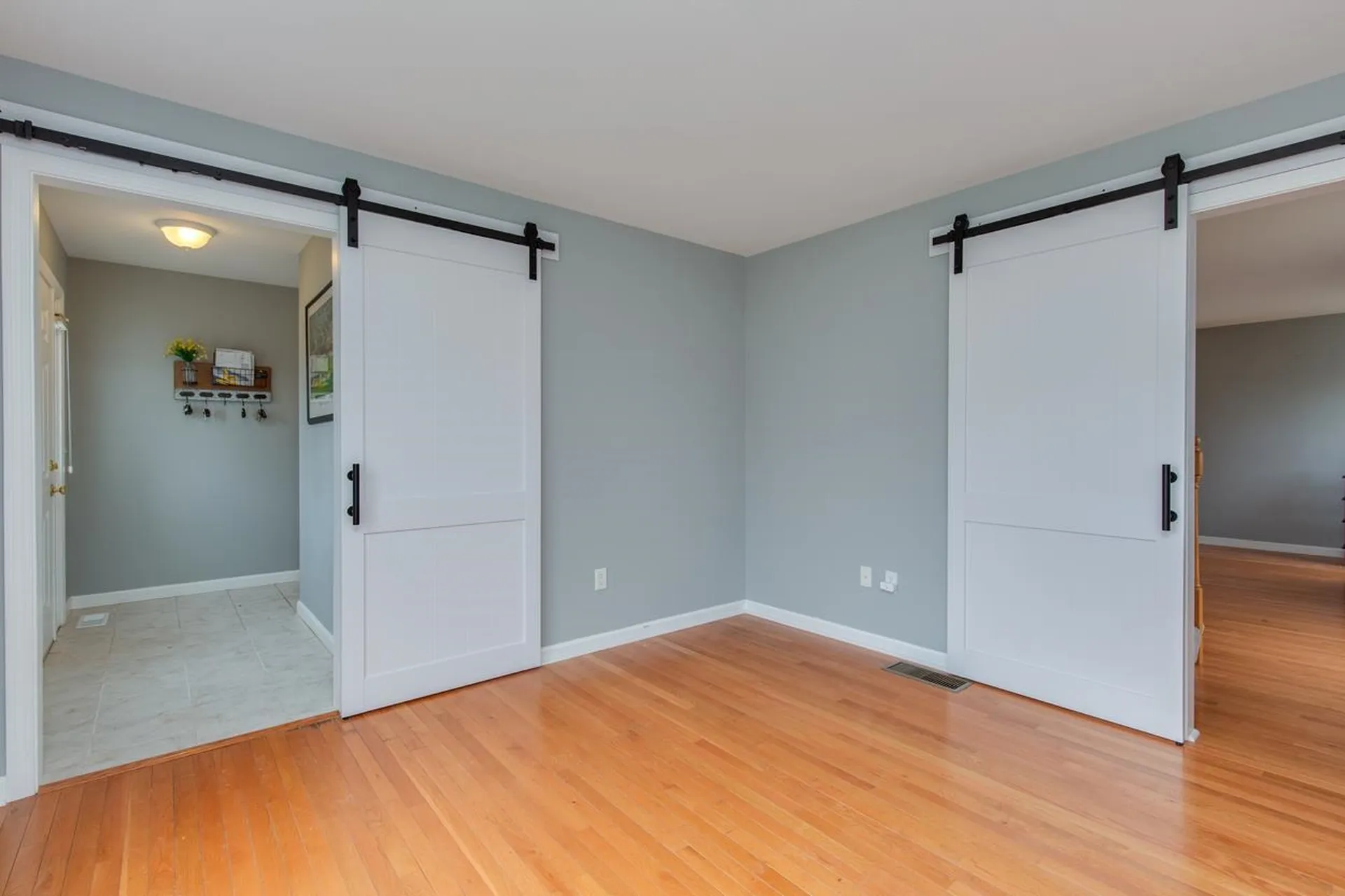 11 Drew Woods Drive Derry NH 03038