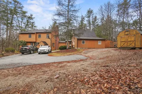 1 Blueberry Hill Road Raymond NH 03077