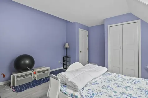 1 Blueberry Hill Road Raymond NH 03077