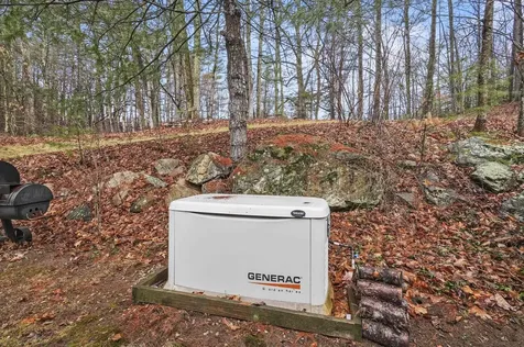 1 Blueberry Hill Road Raymond NH 03077
