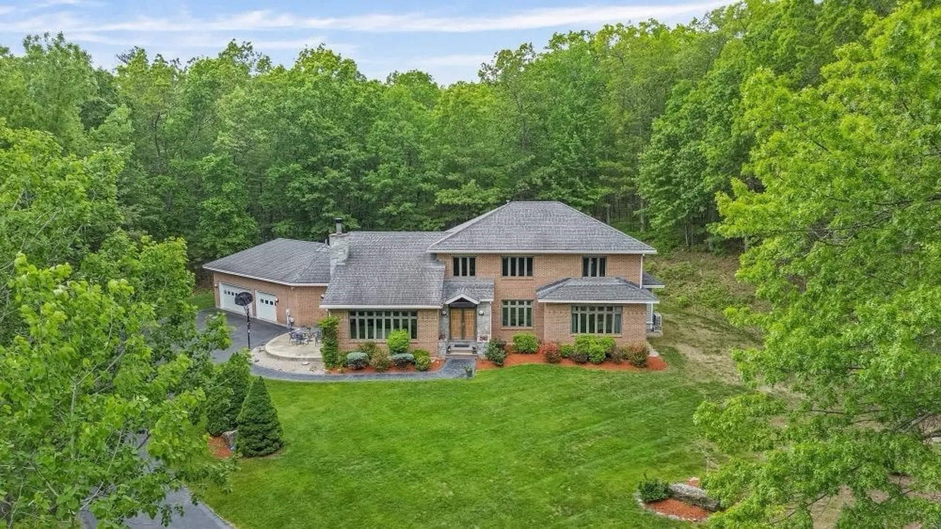 23 Osgood Street Windham NH 03087